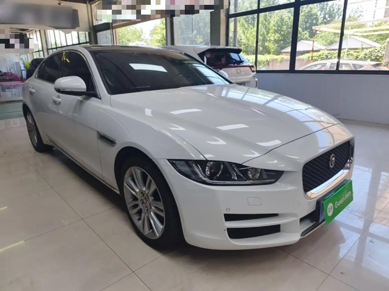 Jaguar XEL 2019 2.0T 200 PS Deluxe Edition — миниатюра 3