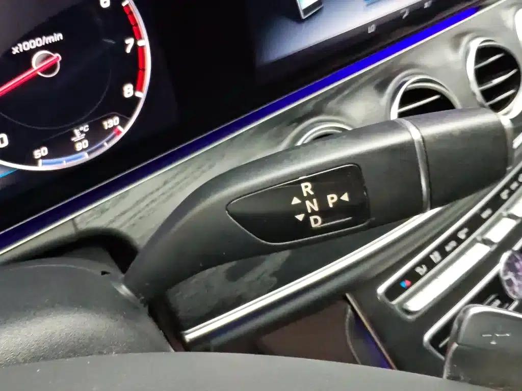2018 Mercedes-Benz E-Class E 200 L Sport 4MATIC — миниатюра 13