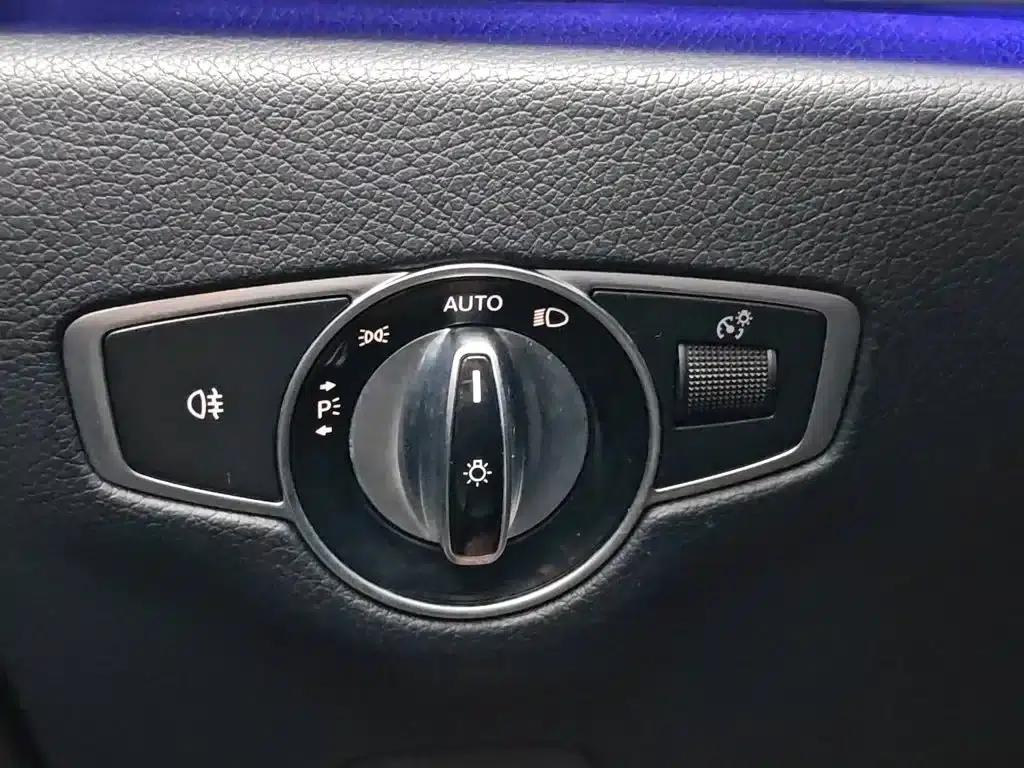 2018 Mercedes-Benz E-Class E 200 L Sport 4MATIC — миниатюра 21