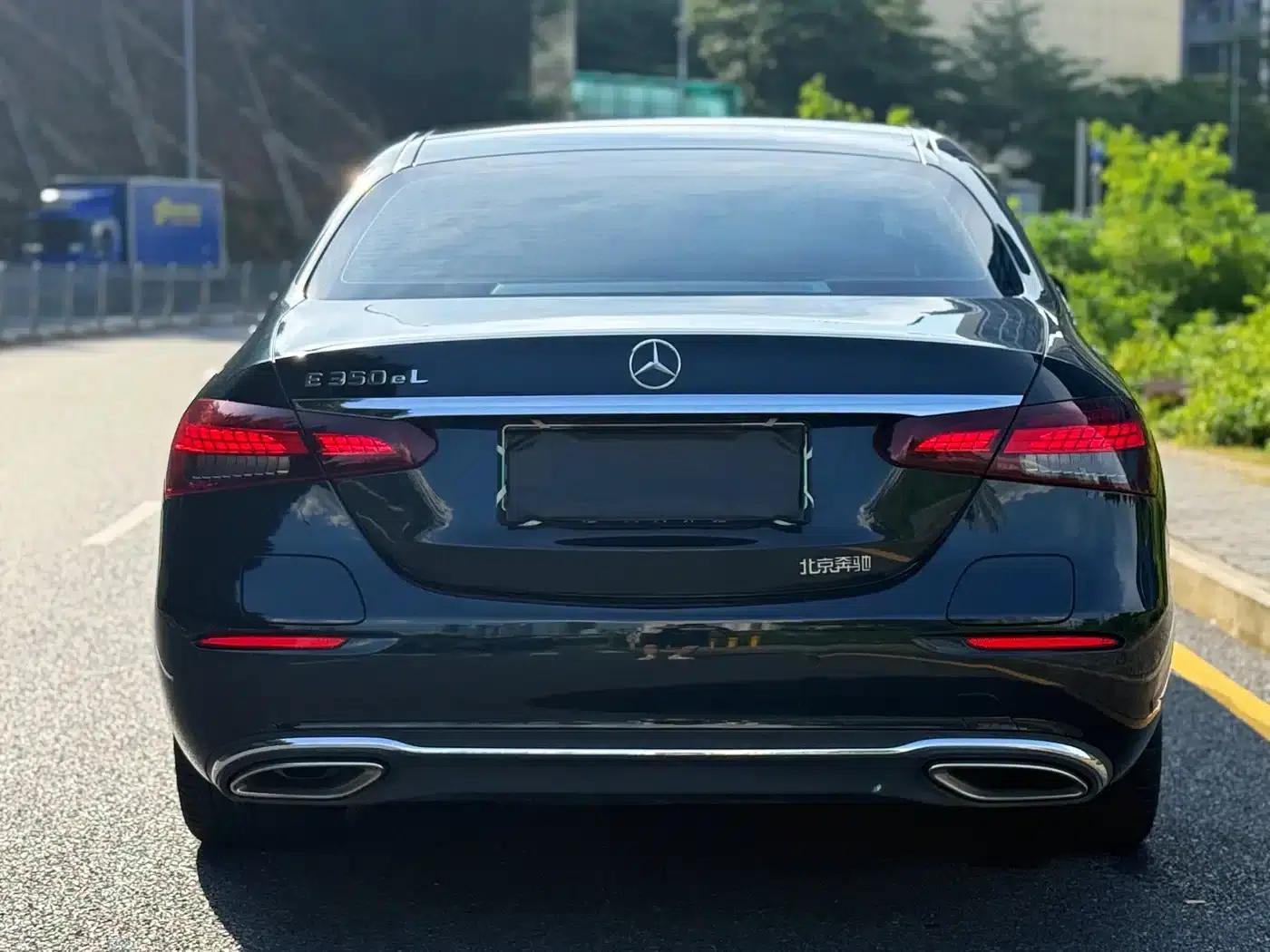 Mercedes-Benz E-Class PHEV 2023 E 350 e L Plug-in Hybrid Sedan — миниатюра 7