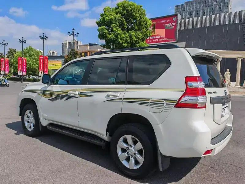 2015 Prado 2.7L Automatic Standard Edition — миниатюра 4