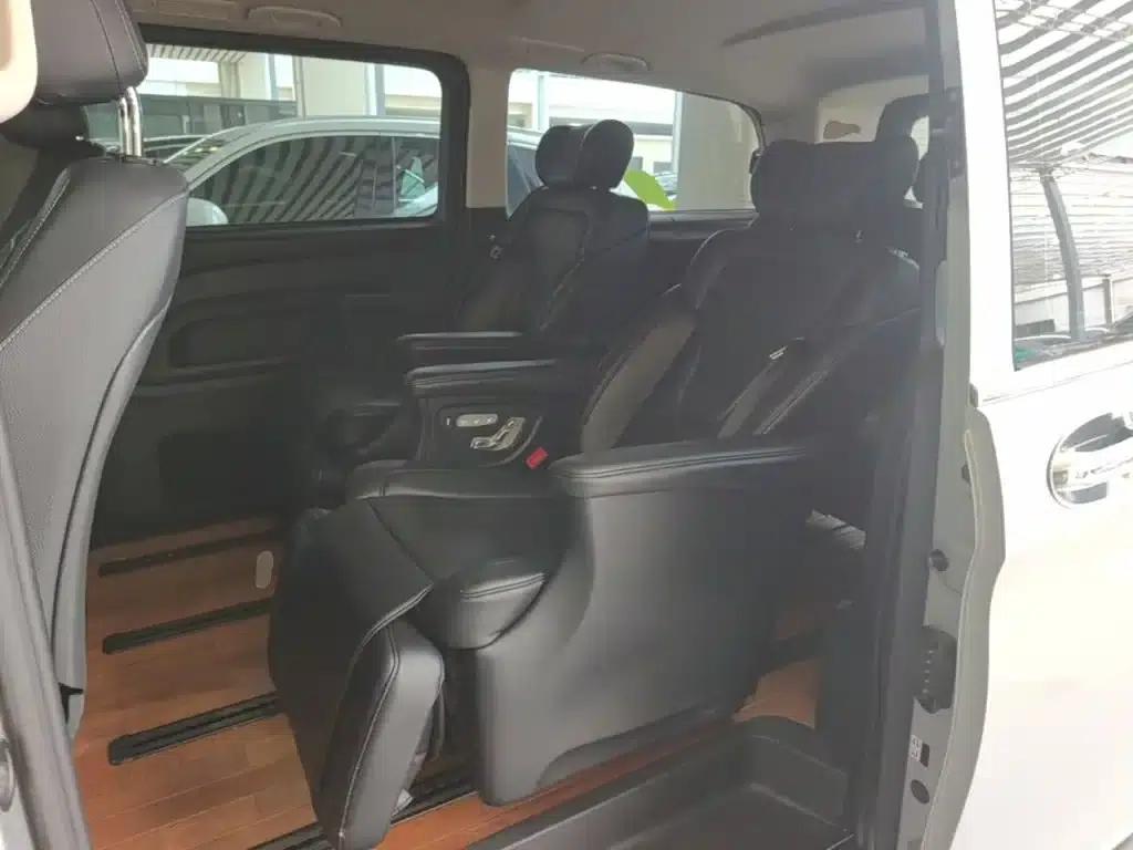 2016 Vito 2.0T Business Edition — миниатюра 17