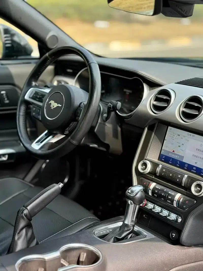 2020 Mustang 2.3T EcoBoost — миниатюра 9