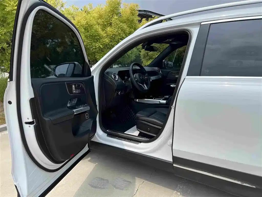 Mercedes-Benz GLB 2021 Fashion Edition — миниатюра 4