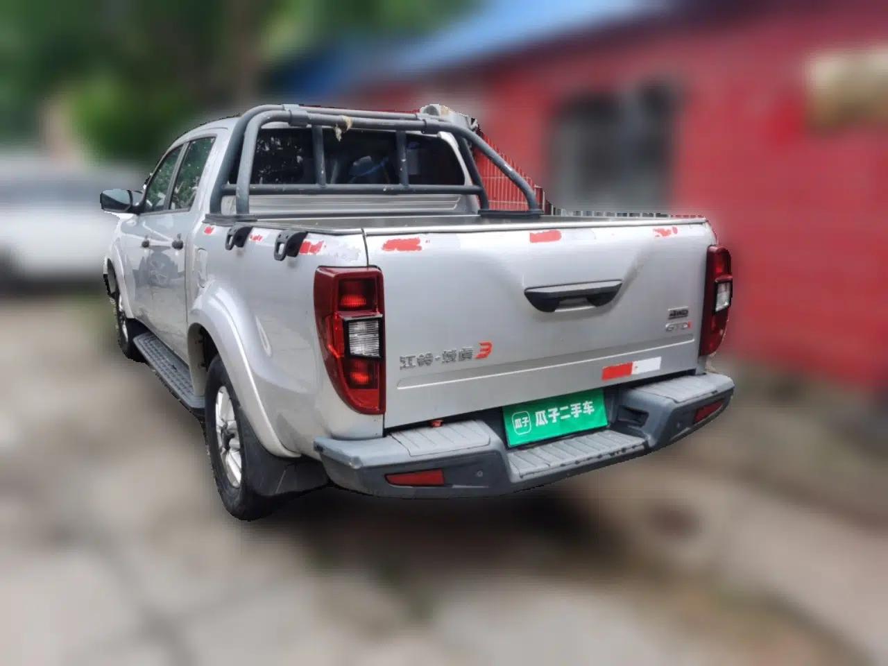 JMC Yuhu 3 2018 1.8T Gasoline Two-Wheel Drive Advanced Edition Standard Wheelbase — миниатюра 4