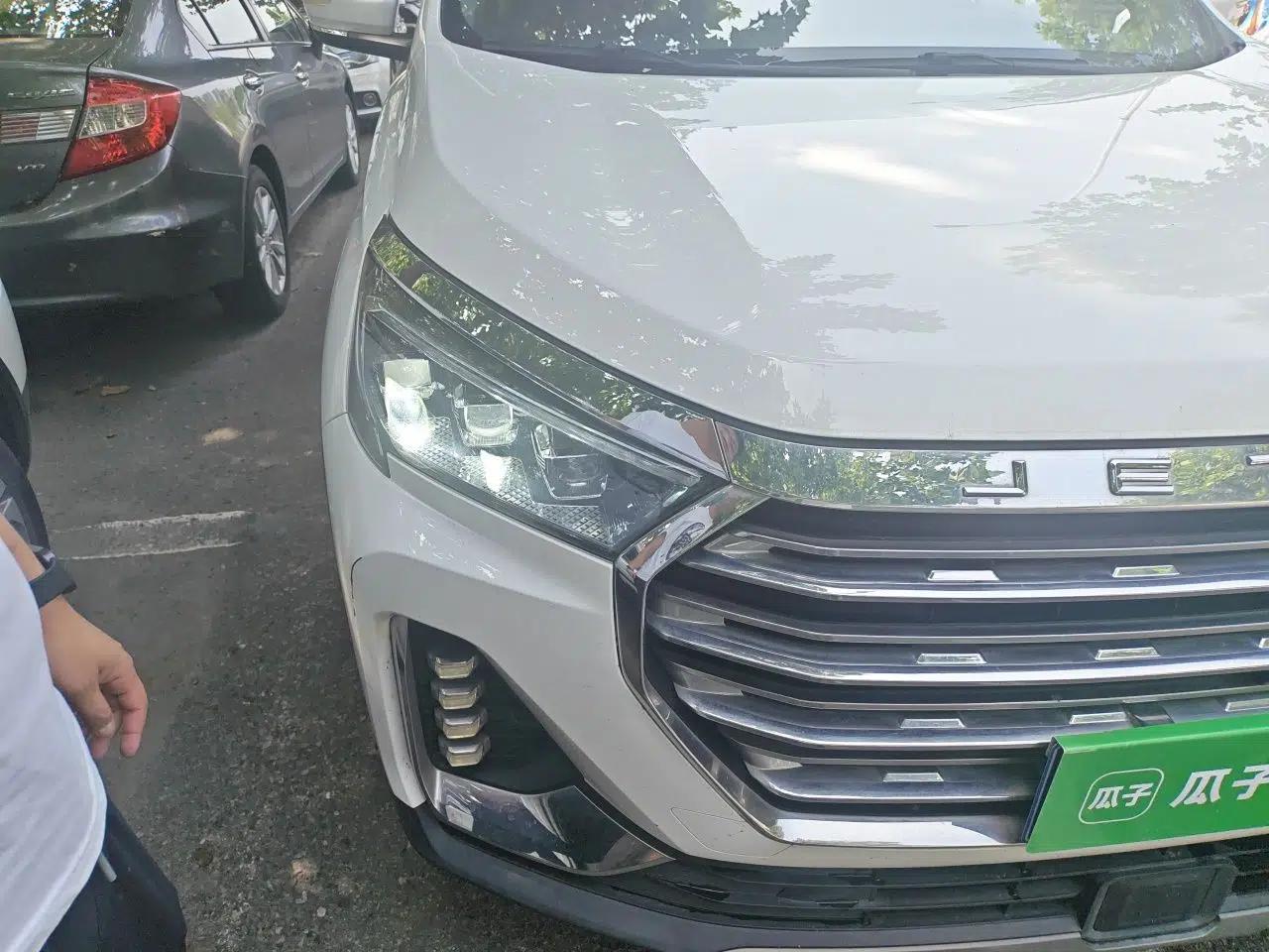 JETOUR X90 PLUS 2021 1.6TD DCT Villa 7-Seater — миниатюра 7