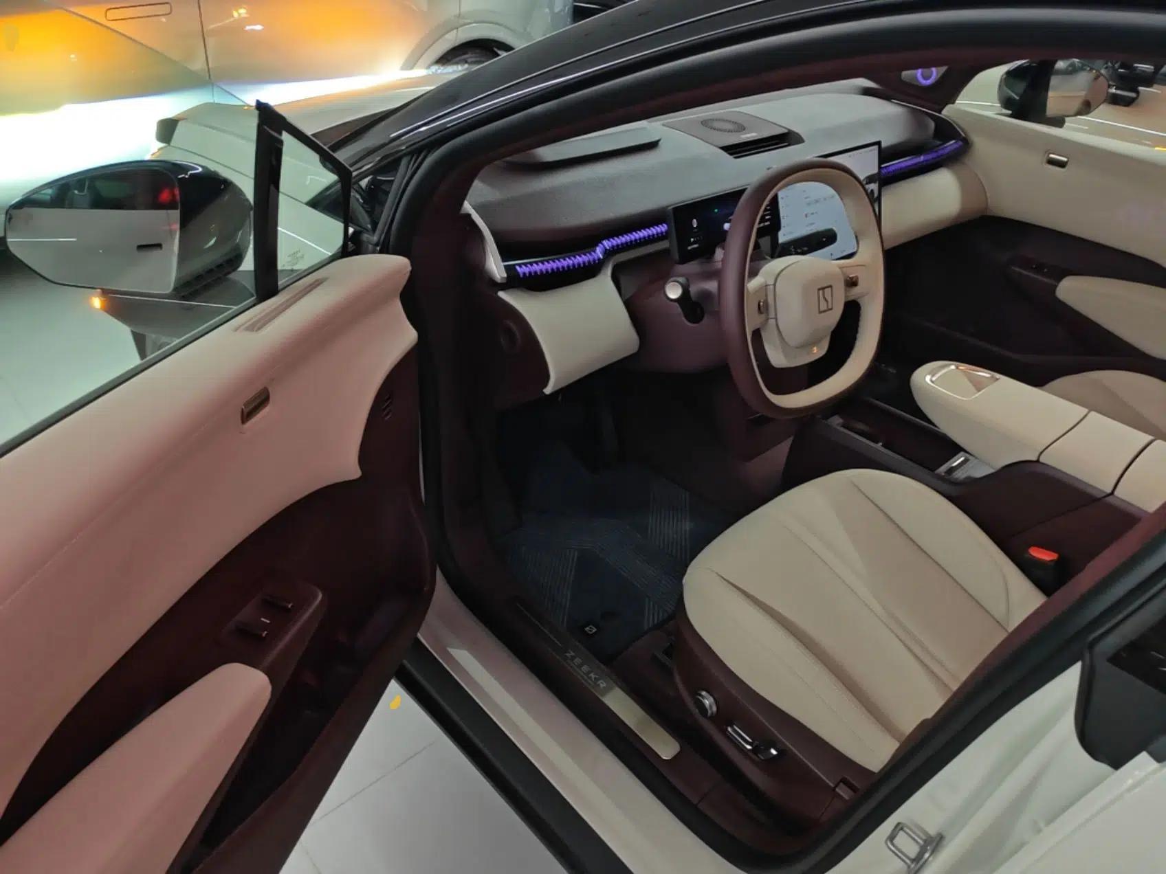Zeekr X 2025 Four-Seater Rear-Drive Cube Version — миниатюра 23