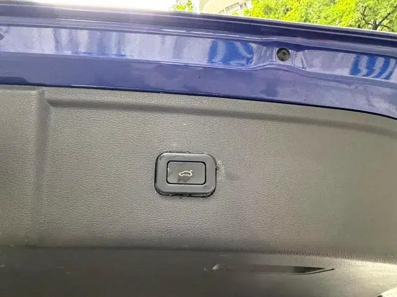 Hongqi HS5 2019 2.0T Intelligent Flagship Edition — миниатюра 7