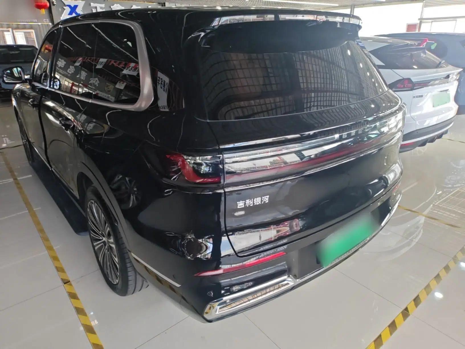 Geely Galaxy M9 2025 Model 210km Four-Wheel-Drive Leading Edition — миниатюра 4