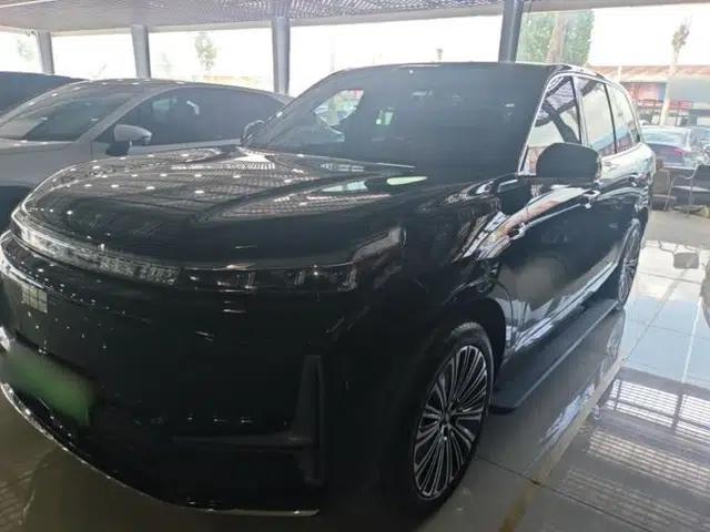 Geely Galaxy M9 2025 Model 210km Four-Wheel-Drive Leading Edition