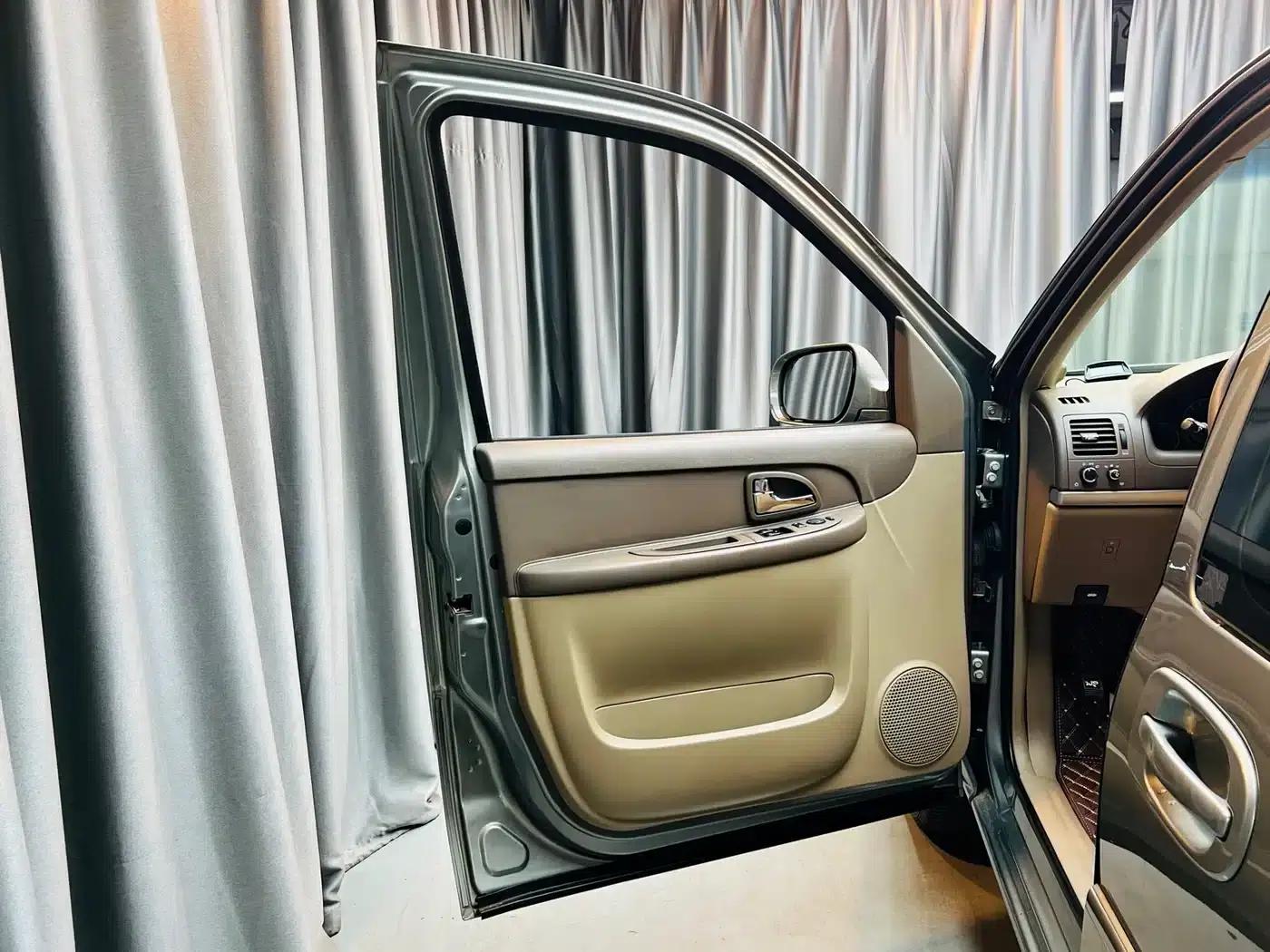 Buick GL8 2013 2.4L Classic Edition — миниатюра 4