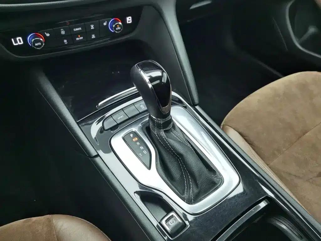 Buick Regal 2019 20T Elite Edition (China VI Emission Standard) — миниатюра 13