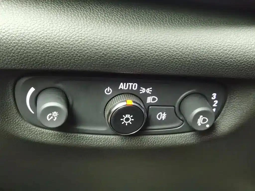 Buick Regal 2019 20T Elite Edition (China VI Emission Standard) — миниатюра 21