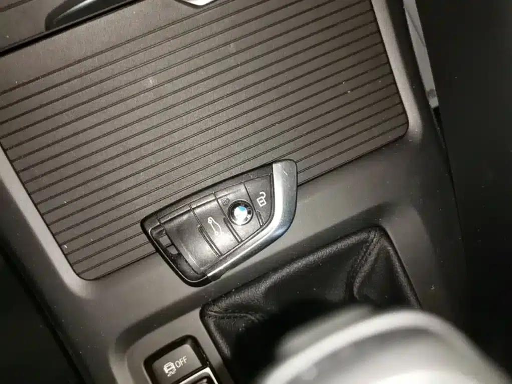 BMW X1 2019 sDrive18Li Fashion Edition — миниатюра 9