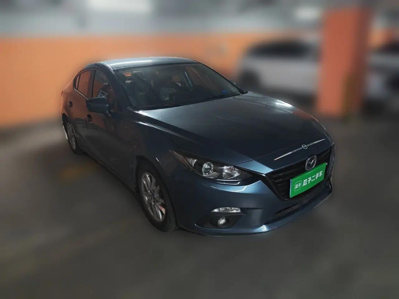 Mazda 3 Axela 2016 Sedan 1.5L Automatic Comfort Model — миниатюра 3
