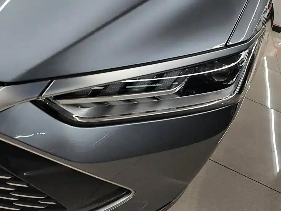 Qin PLUS 2021 DM-i 55KM Flagship Edition — миниатюра 5