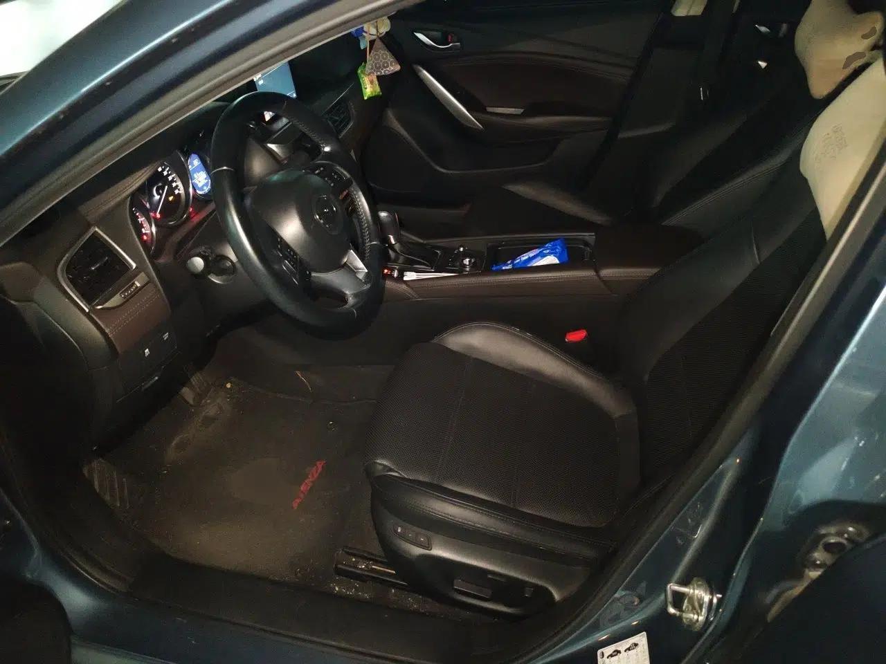 Mazda Atenza 2017 2.0L Blue Sky Luxury Edition — миниатюра 16