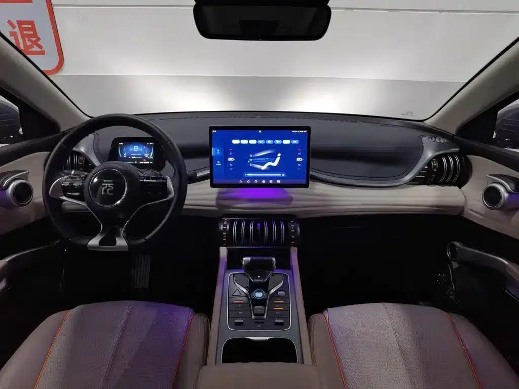 Yuan PLUS 2024 Glory Edition 430KM Superior Model — миниатюра 5