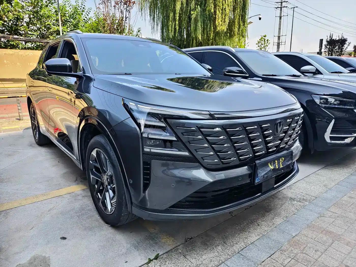 Changan CS75PLUS 2025 Fourth Generation 1.5T New Blue Whale Smart Whale Edition — миниатюра 3