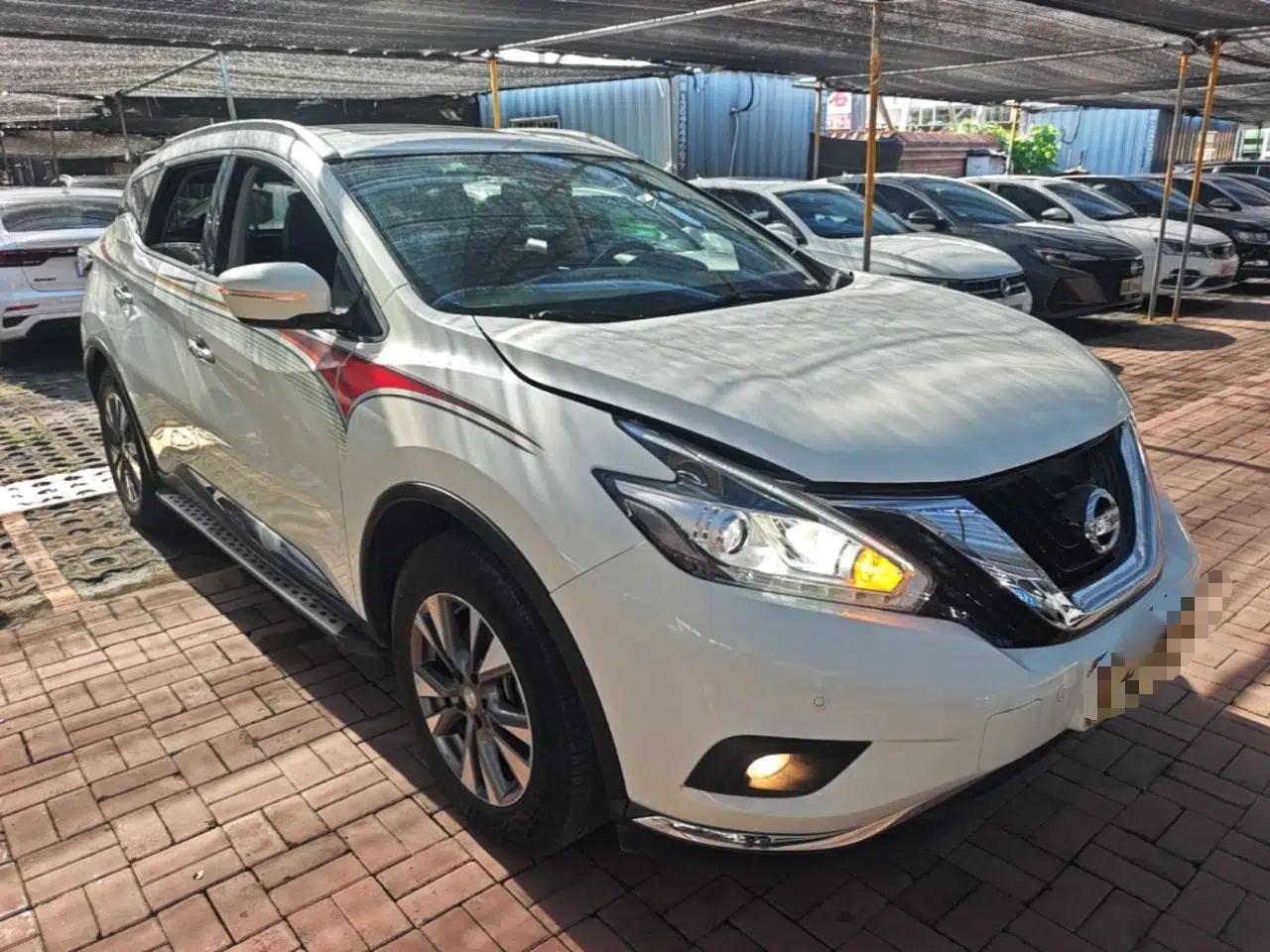 Nissan Murano 2017 2.5L XL Two-Wheel Drive Smart Edition — миниатюра 3