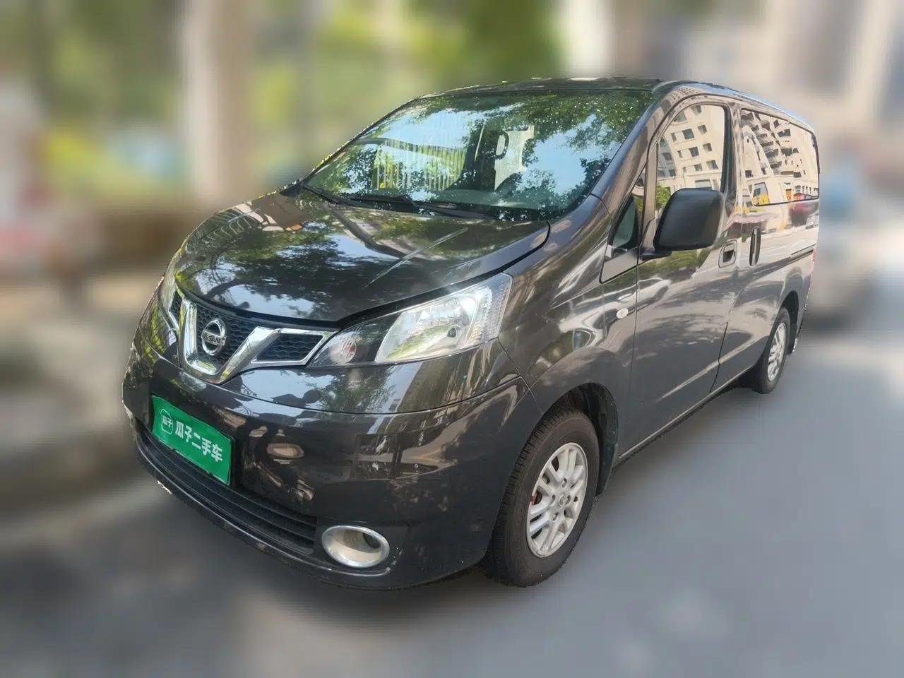Nissan NV200 2016 Revised Version 1.6L Manual Luxury Edition — миниатюра 1