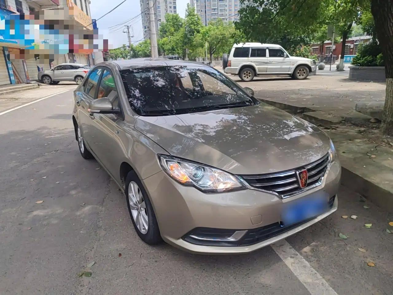 Roewe 360 2016 1.5L Manual Smart Screen Version — миниатюра 3