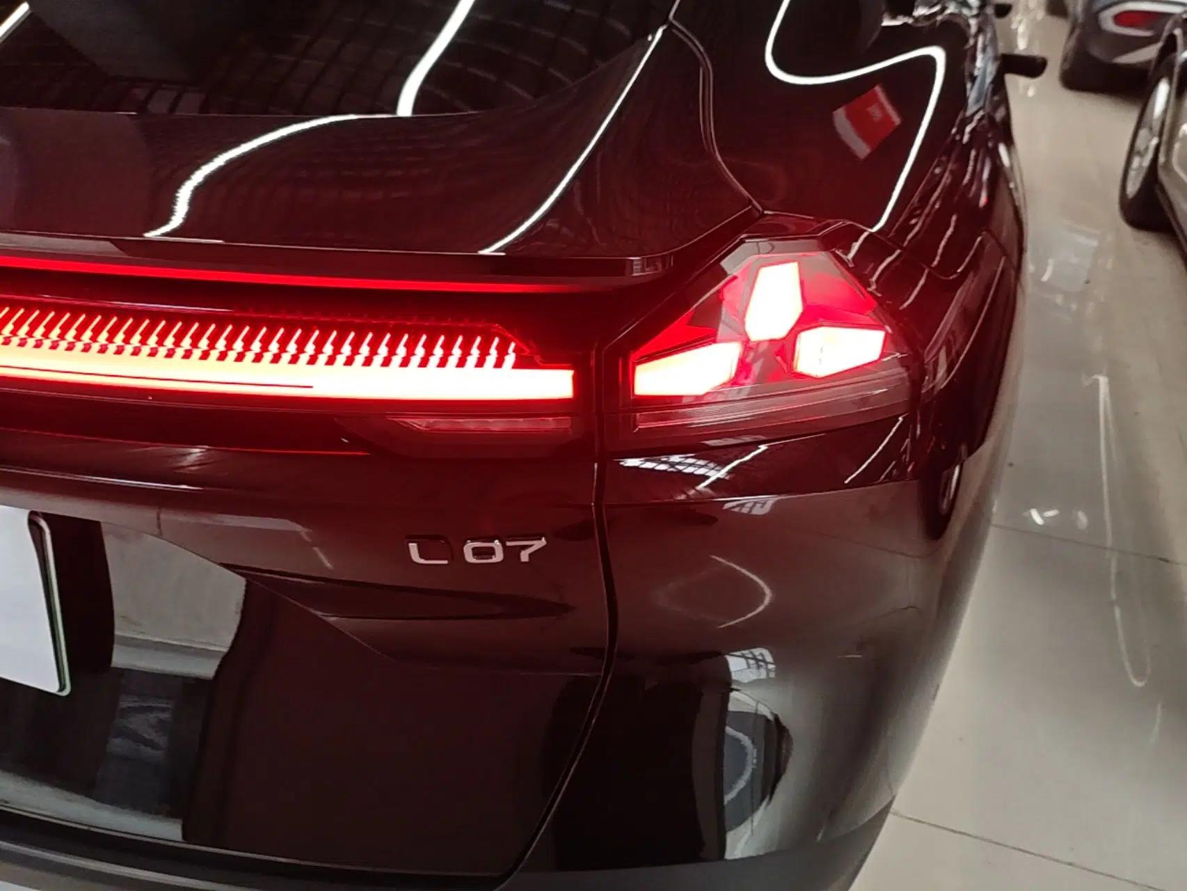 Deepal L07 2026 Model 660Ultra Huawei Qiankun Intelligent Driving ADS SE Edition — миниатюра 14