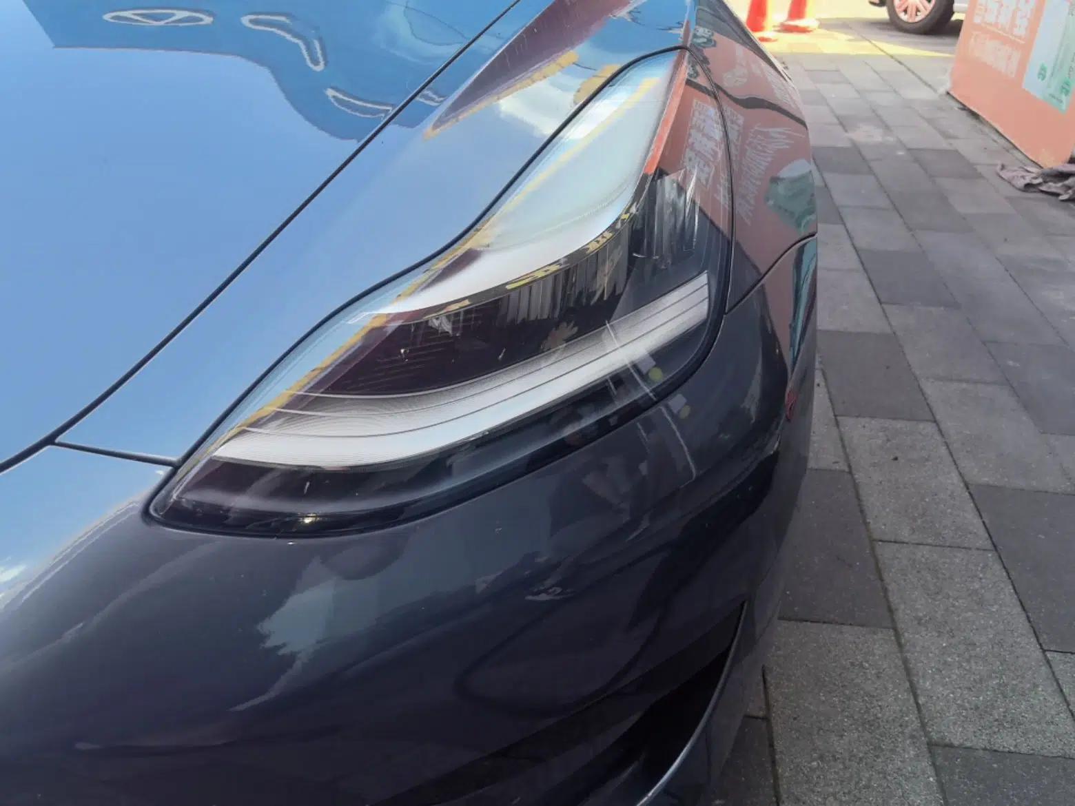 Tesla Model 3 2019 Standard Range Rear-Drive Upgraded Version — миниатюра 8