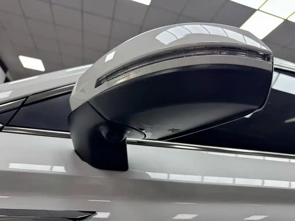 Tharu 2022 280TSI 2WD Luxury Edition — миниатюра 15