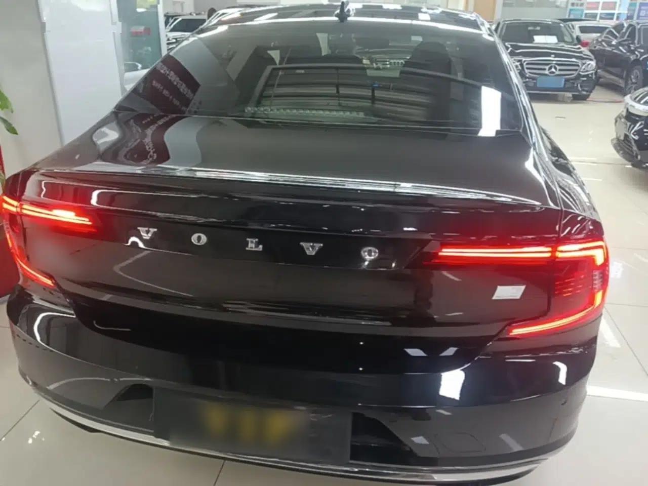 Volvo S90 New Energy 2022 T8 eDrive Hybrid Luxury Edition — миниатюра 5