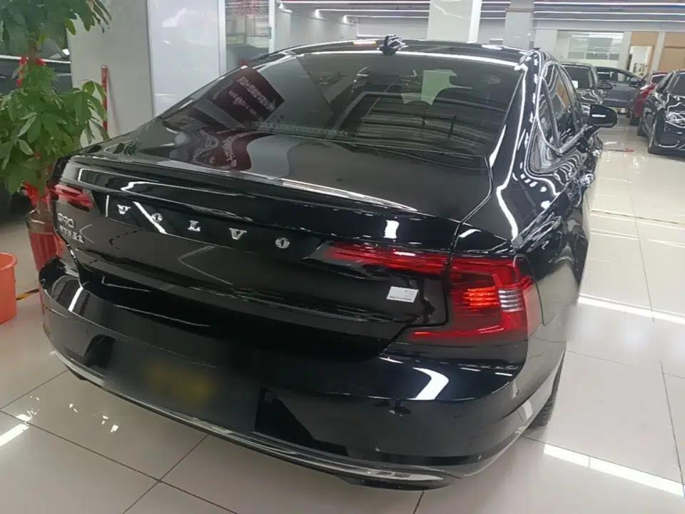Volvo S90 New Energy 2022 T8 eDrive Hybrid Luxury Edition — миниатюра 6