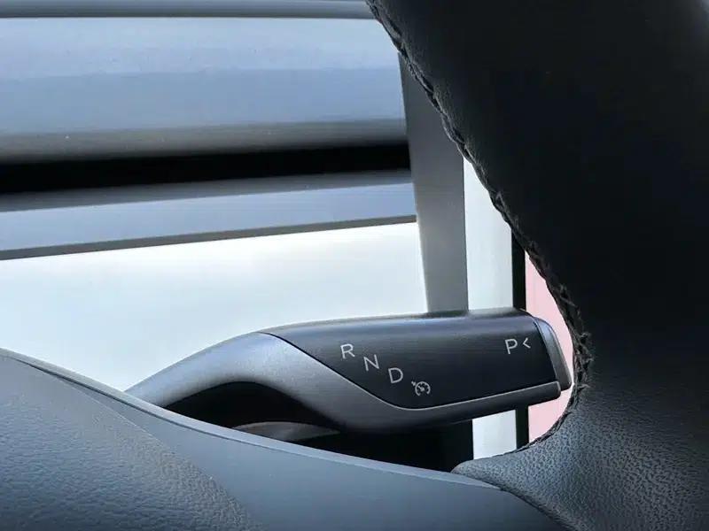 Model Y 2022 Rear-Wheel Drive — миниатюра 19