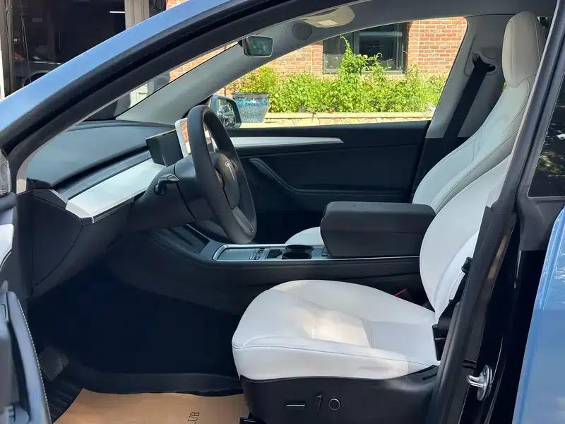 Model Y 2022 Rear-Wheel Drive — миниатюра 24