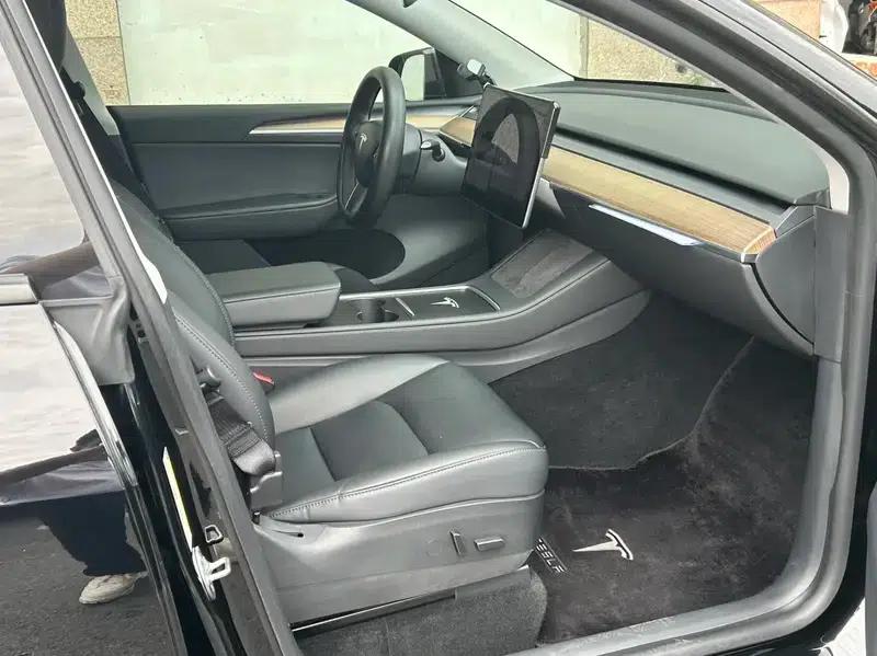 Model Y 2021 Standard Range Rear-Wheel Drive — миниатюра 7