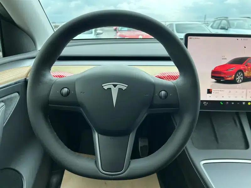 Model Y 2022 Facelift Rear-Wheel Drive Version — миниатюра 10