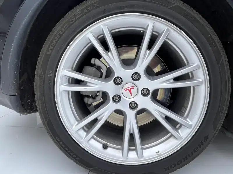 Model Y 2023 Rear-Wheel Drive — миниатюра 11