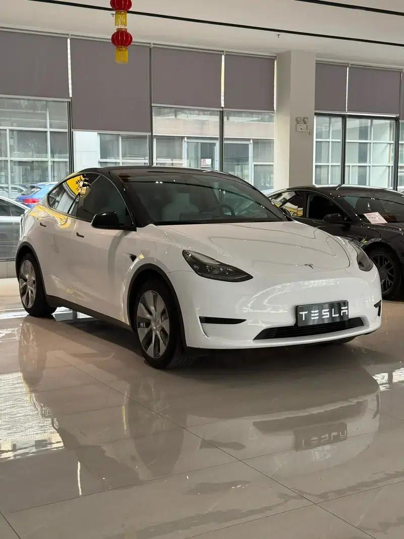 Model Y 2022 Facelift Rear-Wheel Drive Version — миниатюра 3