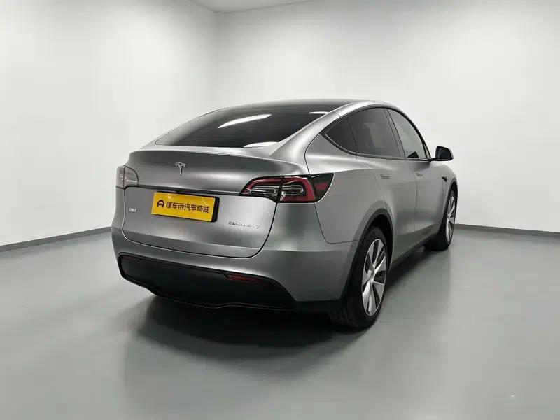 Model Y 2022 Facelift Rear-Wheel Drive Version — миниатюра 7