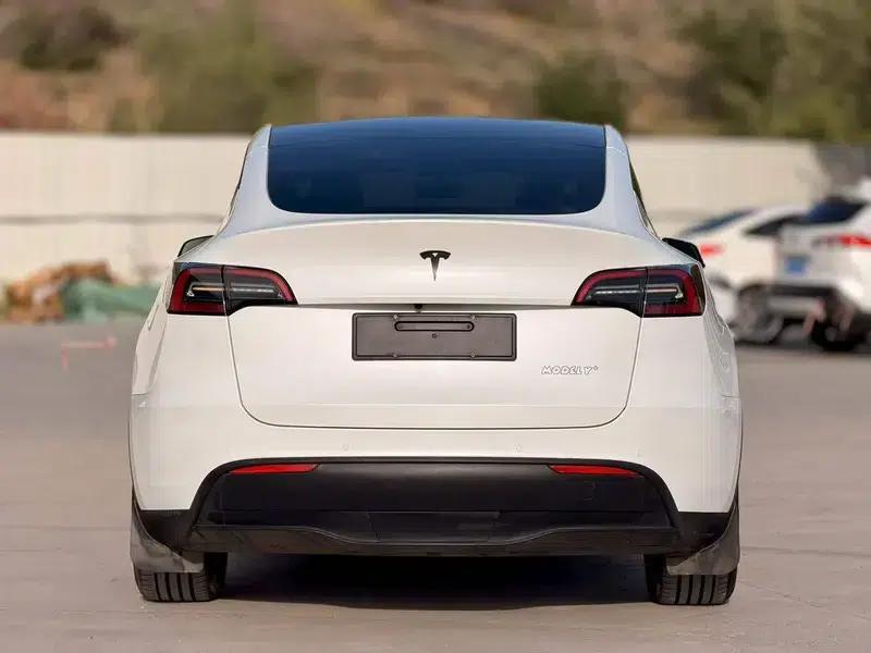 Model Y 2022 Facelift Long Range All-Wheel Drive Version — миниатюра 5