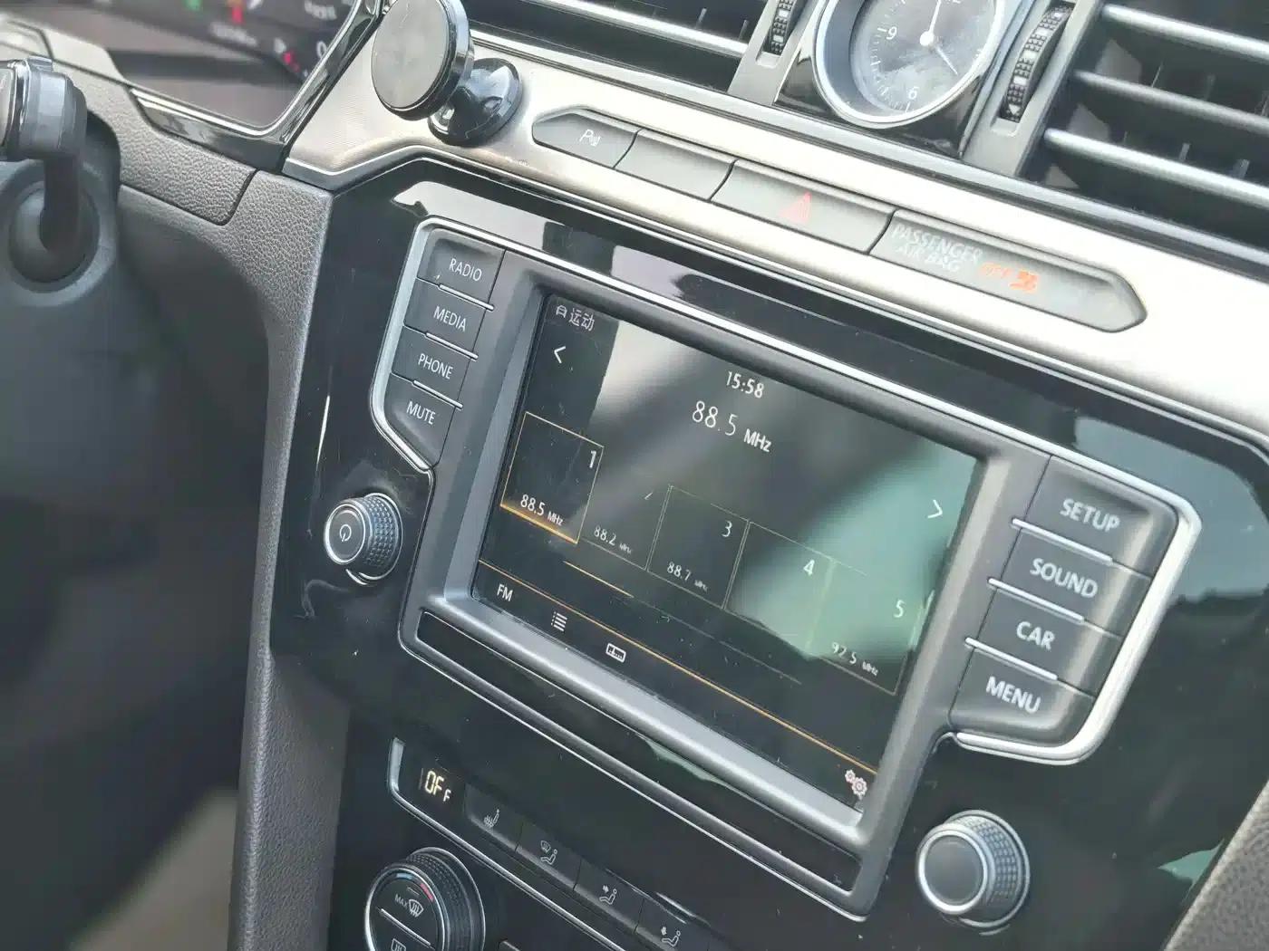 Passat Variant 2017 380TSI 2WD Comfortline — миниатюра 20