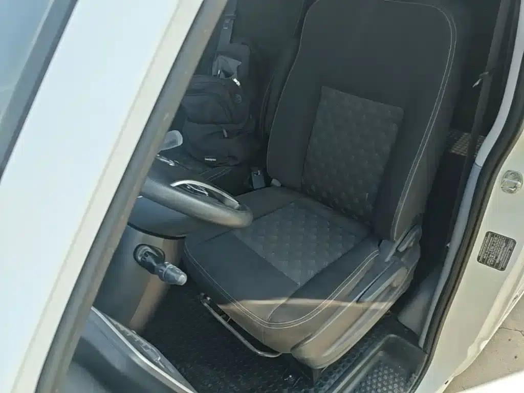 Xintu V80 2024 Model, Aoyuntong Value Edition, 6MT, Short Wheelbase, Ultra-Low Roof, 127Ps, 5/6 Seats — миниатюра 15