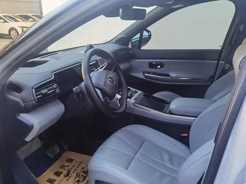 NIO ES8 2020 580KM Base Edition Six-Seat — миниатюра 8