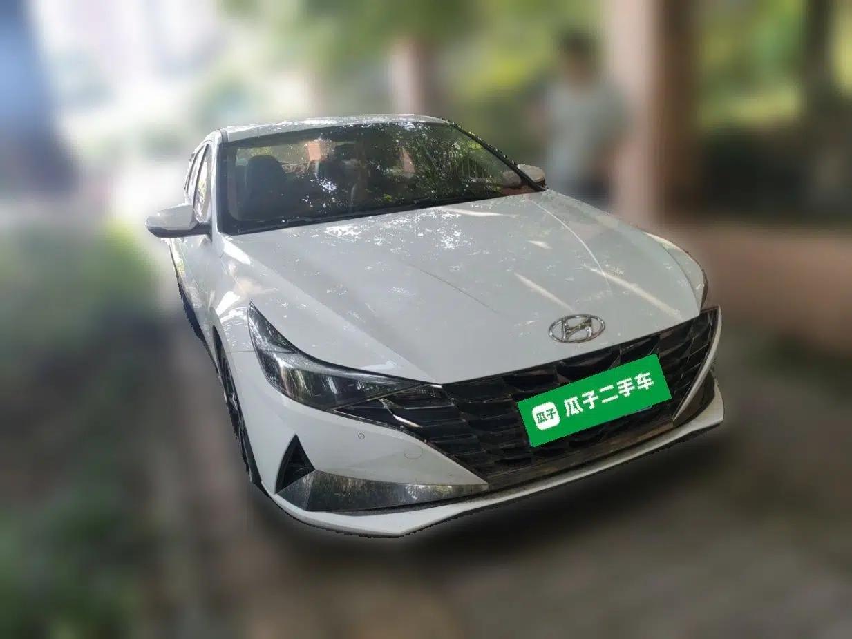 Hyundai Elantra 2022 1.5L CVT GLX Elite Edition — миниатюра 3