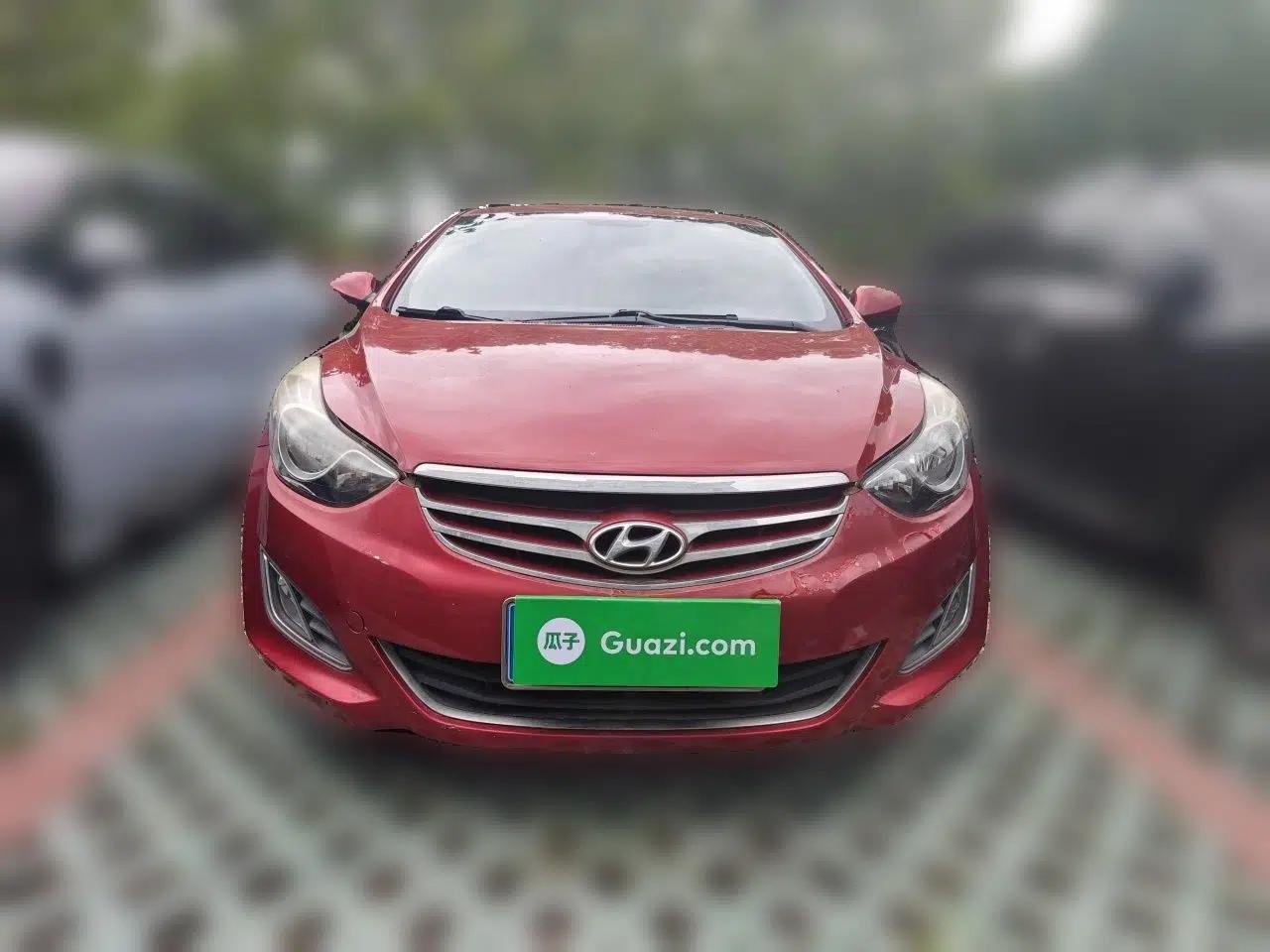 Hyundai Elantra (5th Generation / Langdong) 2012 1.6L Automatic Fashion Edition — миниатюра 2