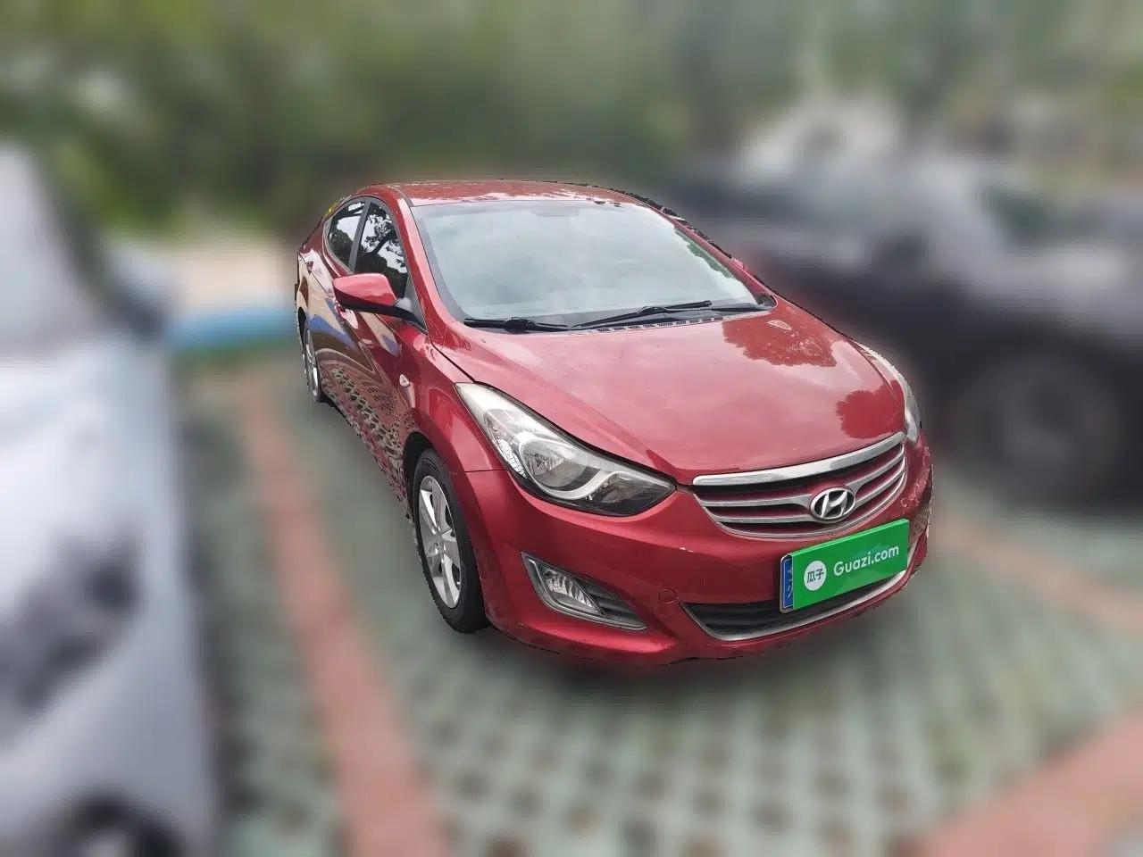 Hyundai Elantra (5th Generation / Langdong) 2012 1.6L Automatic Fashion Edition — миниатюра 3