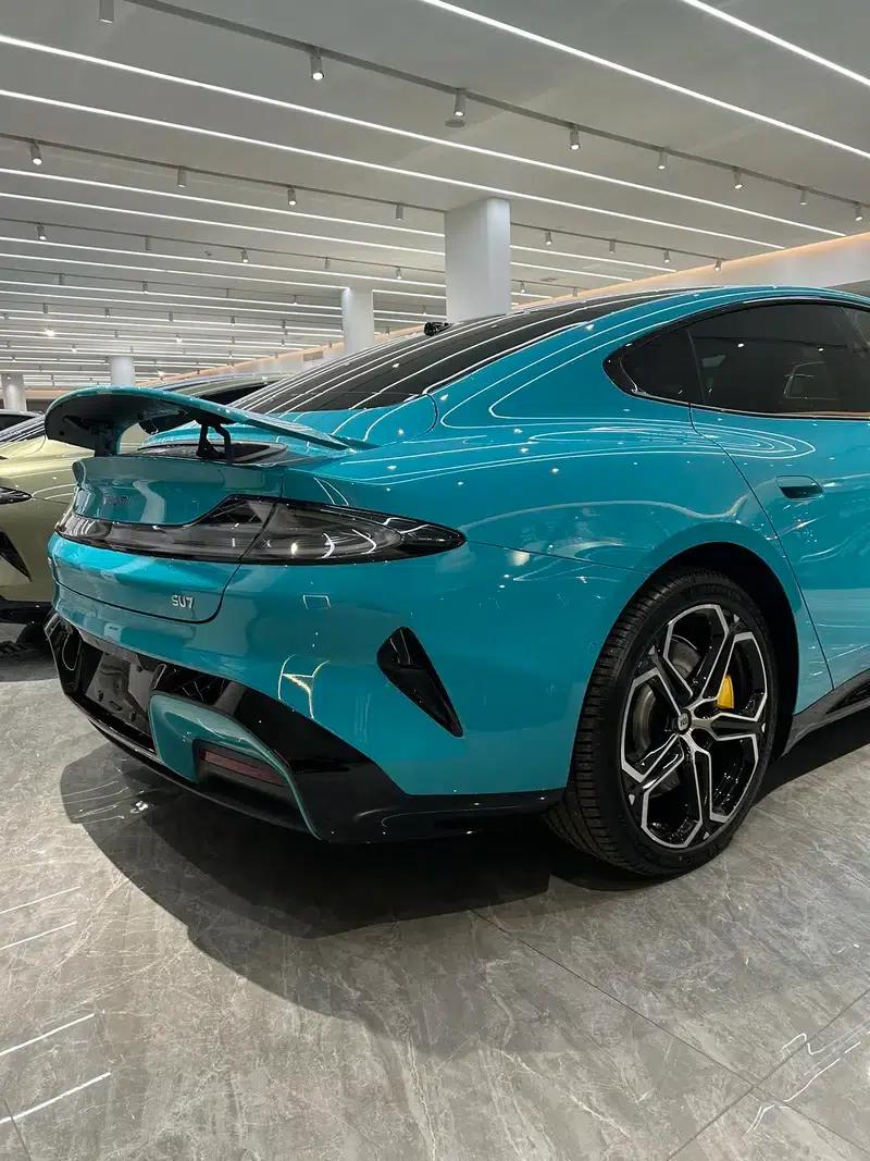 Xiaomi SU7 2024 Model, Rear-Wheel Drive, Long-Range Pro Edition — миниатюра 8