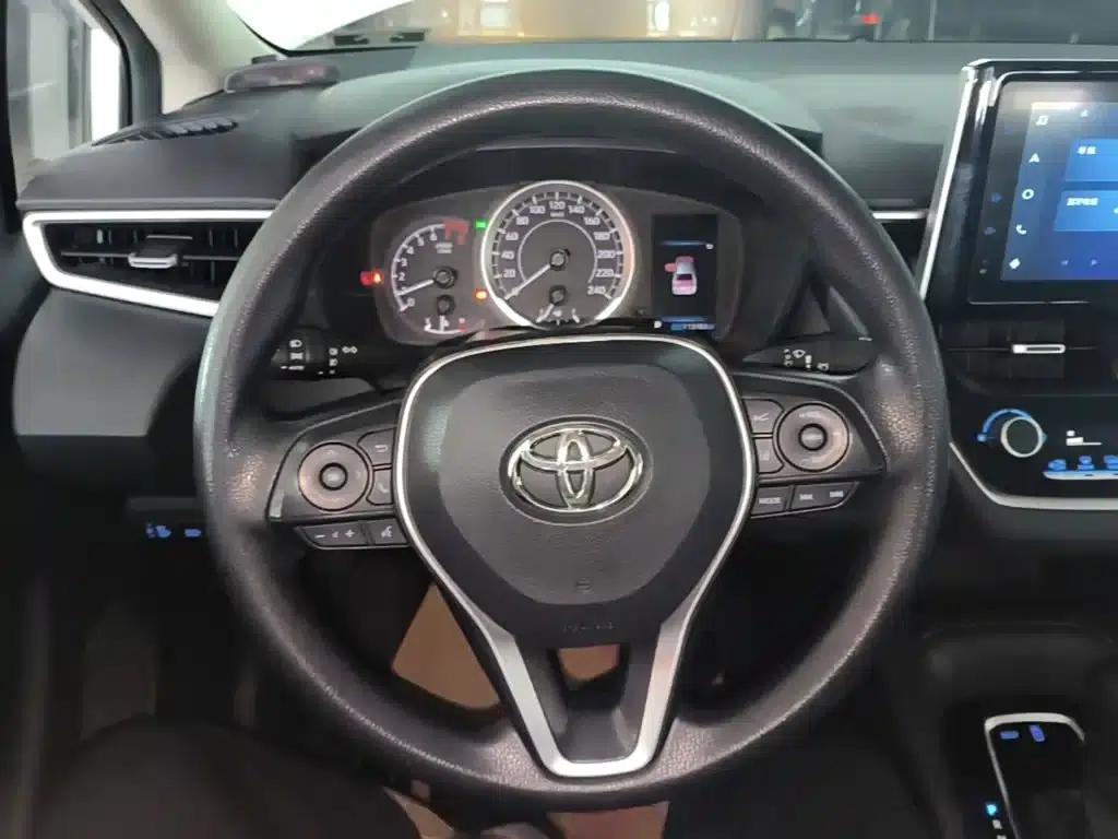 2021 Toyota Corolla TNGA 1.5L CVT Elite Edition — миниатюра 11