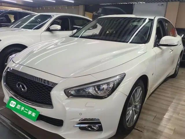 Infiniti Q50 2014 3.7L Comfort Edition