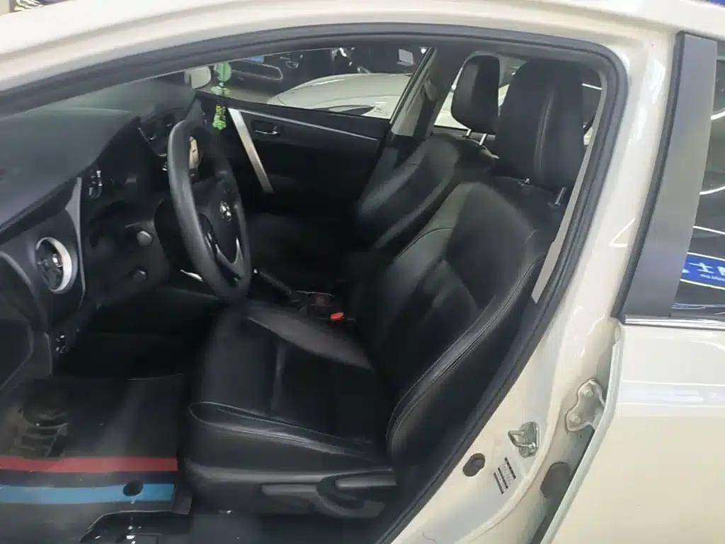 Corolla Hybrid E+ 2020 1.8L E-CVT Comfort Edition — миниатюра 11