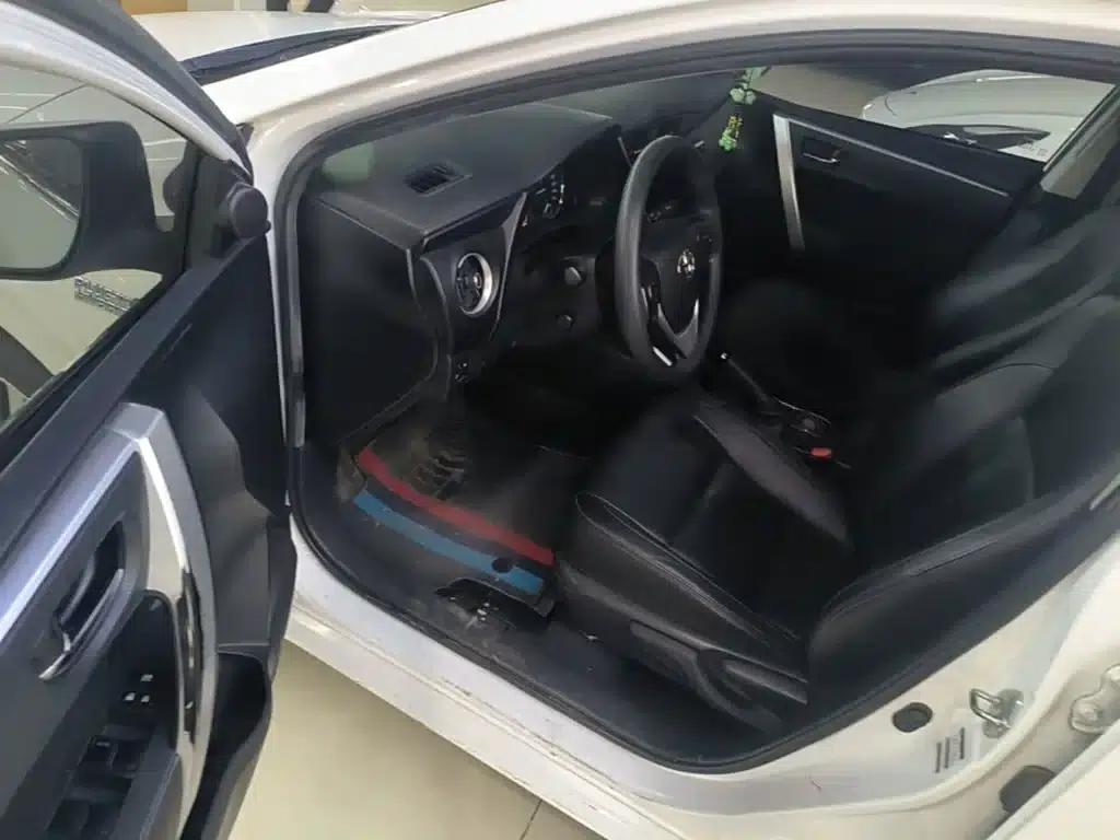 Corolla Hybrid E+ 2020 1.8L E-CVT Comfort Edition — миниатюра 12